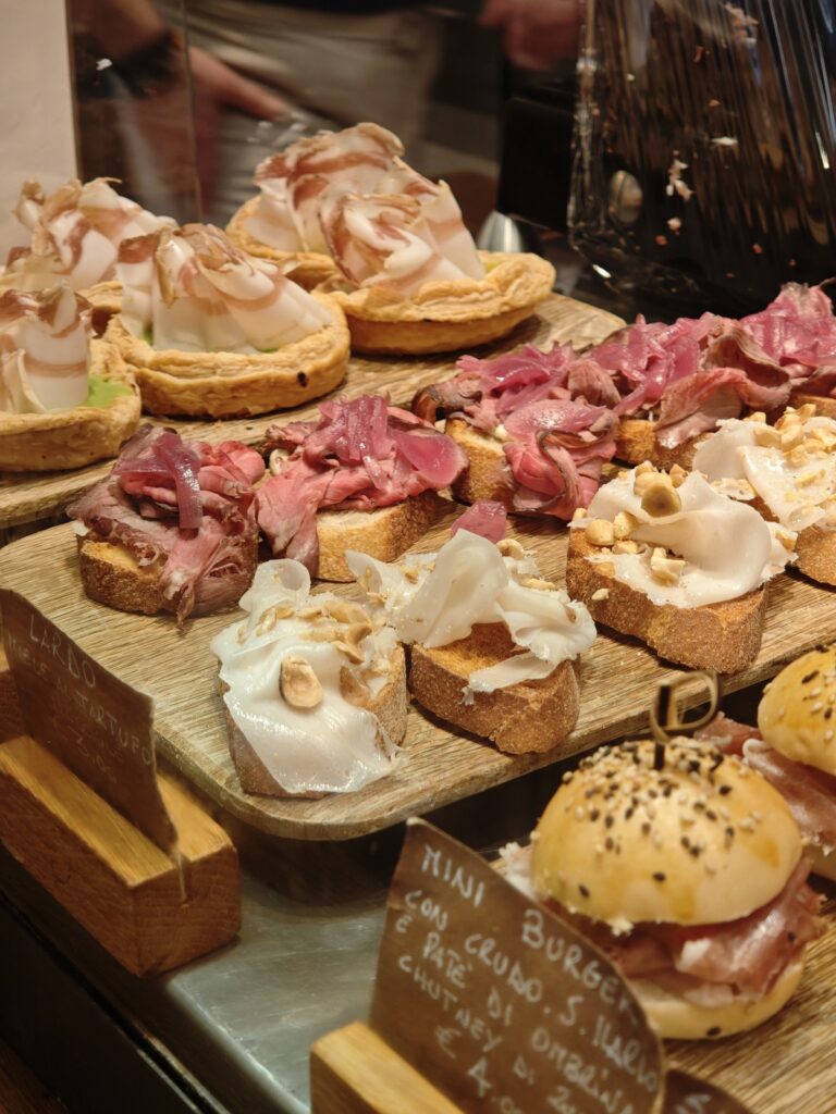 chicchetti with roastbeef