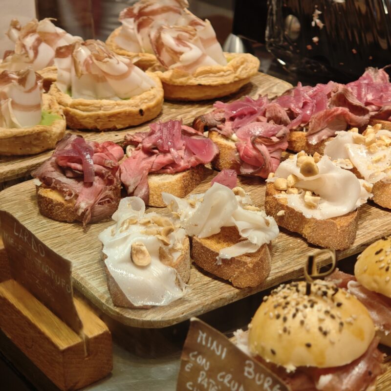 chicchetti with roastbeef